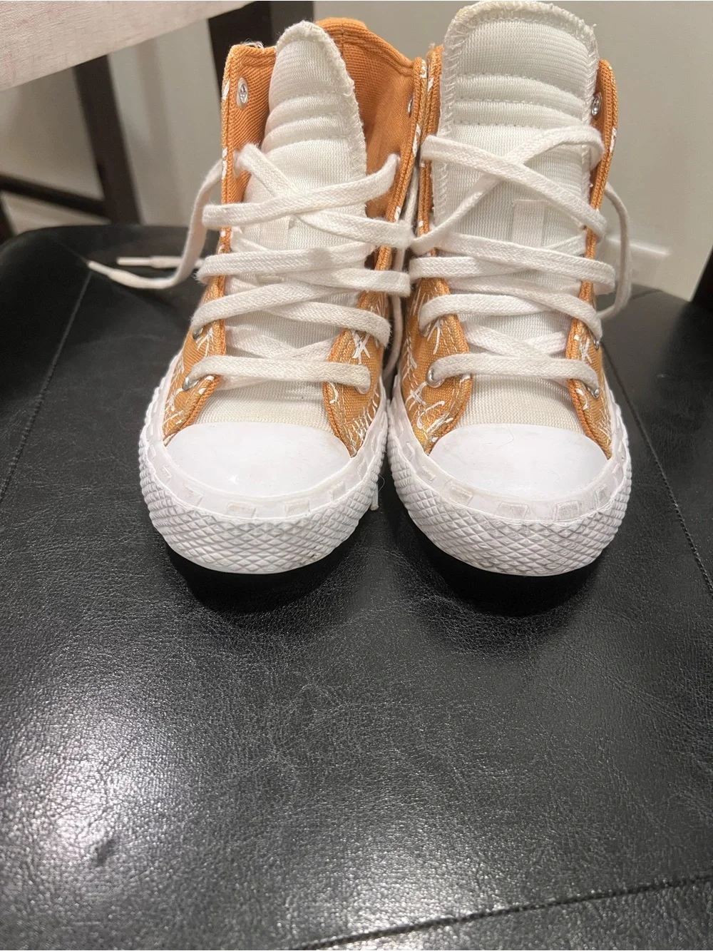 Converse Kids High-Top Chuck Taylor